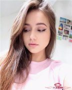 21岁巴西美少女，用3年时间，告诉你什么叫“芭比神臀”！
